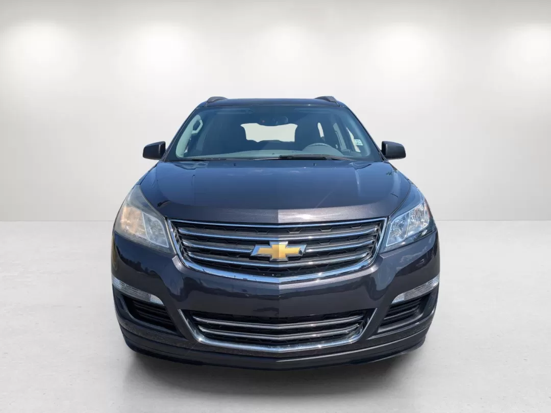 2015 /Dark Titanium/Light Titanium Chevrolet Traverse LS (1GNKRFEDXFJ) with an Other engine, located at 3959 U.S. 80 W, Phenix City, AL, 36870, (334) 297-4885, 32.469296, -85.135185 - **Discover Your Next Adventure with the 2015 Chevrolet Traverse LS at Gils Auto!**<br /> <br /> Are you ready to elevate your family's adventures or conquer your daily commute? The 2015 Chevrolet Traverse LS is your answer, designed with ample space and modern features to accommodate every need. Fro - Photo#2