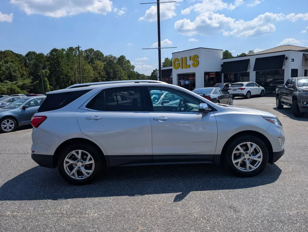 2018 /Medium Ash Gray Chevrolet Equinox Premier (2GNAXMEV4J6) with an Other engine, located at 3959 U.S. 80 W, Phenix City, AL, 36870, (334) 297-4885, 32.469296, -85.135185 - 2018 Chevrolet Equinox Premier - Photo#3