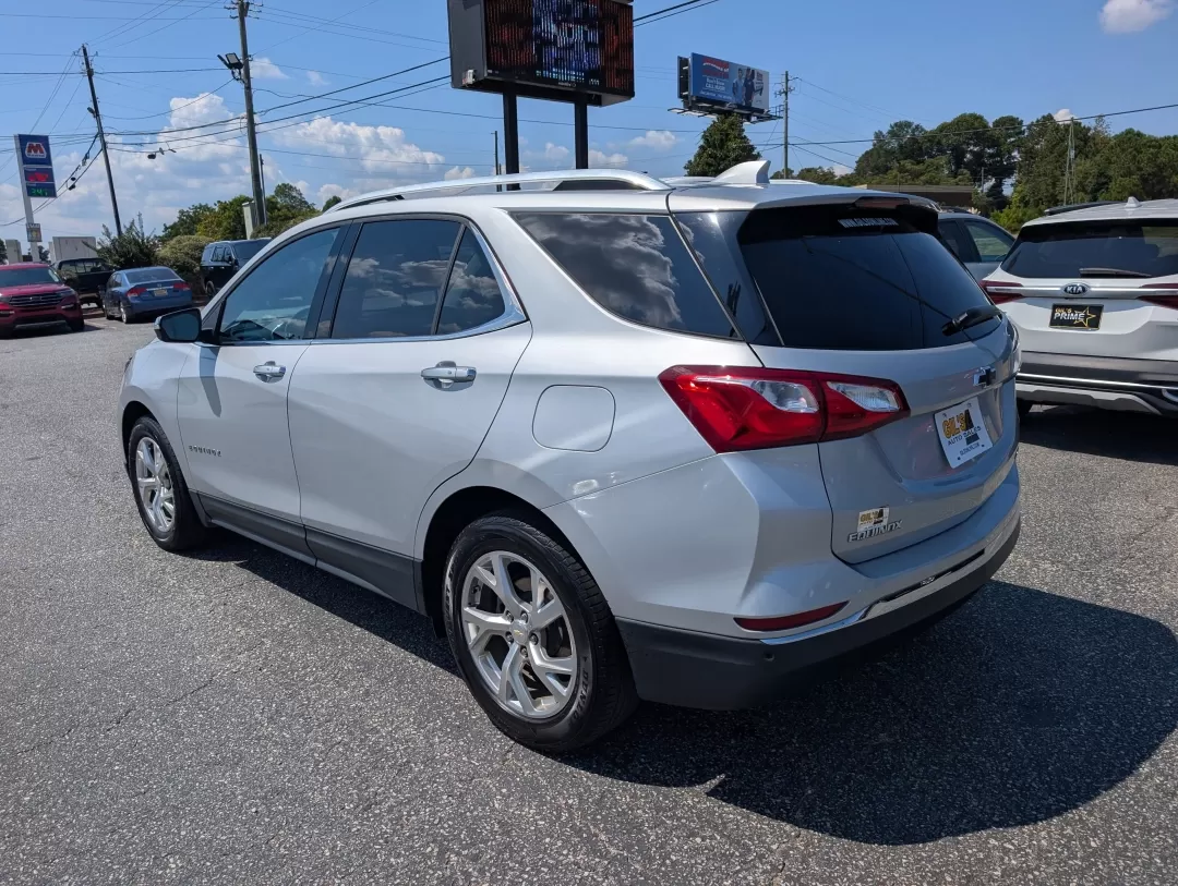 2018 /Medium Ash Gray Chevrolet Equinox Premier (2GNAXMEV4J6) with an Other engine, located at 3959 U.S. 80 W, Phenix City, AL, 36870, (334) 297-4885, 32.469296, -85.135185 - 2018 Chevrolet Equinox Premier - Photo#6