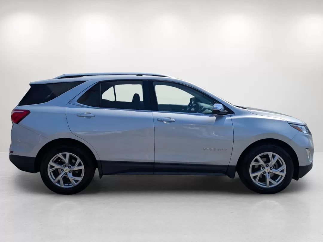 2018 /Medium Ash Gray Chevrolet Equinox Premier (2GNAXMEV4J6) with an Other engine, located at 521 Old Farm Lane Rd, Prattville, AL, 36066, (334) 325-1505, 32.482460, -86.416367 - **Unleash Your Adventurous Spirit with the 2018 Chevrolet Equinox Premier!**<br /> <br /> Are you ready for your next family vacation or weekend getaway? The 2018 Chevrolet Equinox Premier, available now at Gils Auto in Phenix City, AL, is your perfect travel companion. With its spacious interior, c - Photo#3