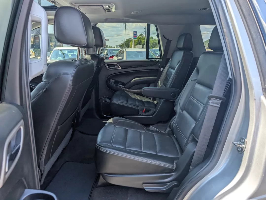 2019 /Jet Black GMC Yukon Denali (1GKS2CKJ8KR) with an Other engine, located at 3959 U.S. 80 W, Phenix City, AL, 36870, (334) 297-4885, 32.469296, -85.135185 - 2019 GMC Yukon Denali - Photo#10