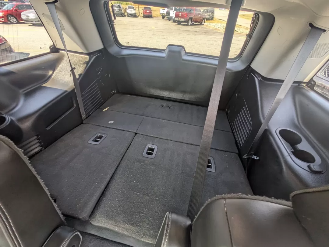 2019 /Jet Black GMC Yukon Denali (1GKS2CKJ8KR) with an Other engine, located at 3959 U.S. 80 W, Phenix City, AL, 36870, (334) 297-4885, 32.469296, -85.135185 - 2019 GMC Yukon Denali - Photo#11