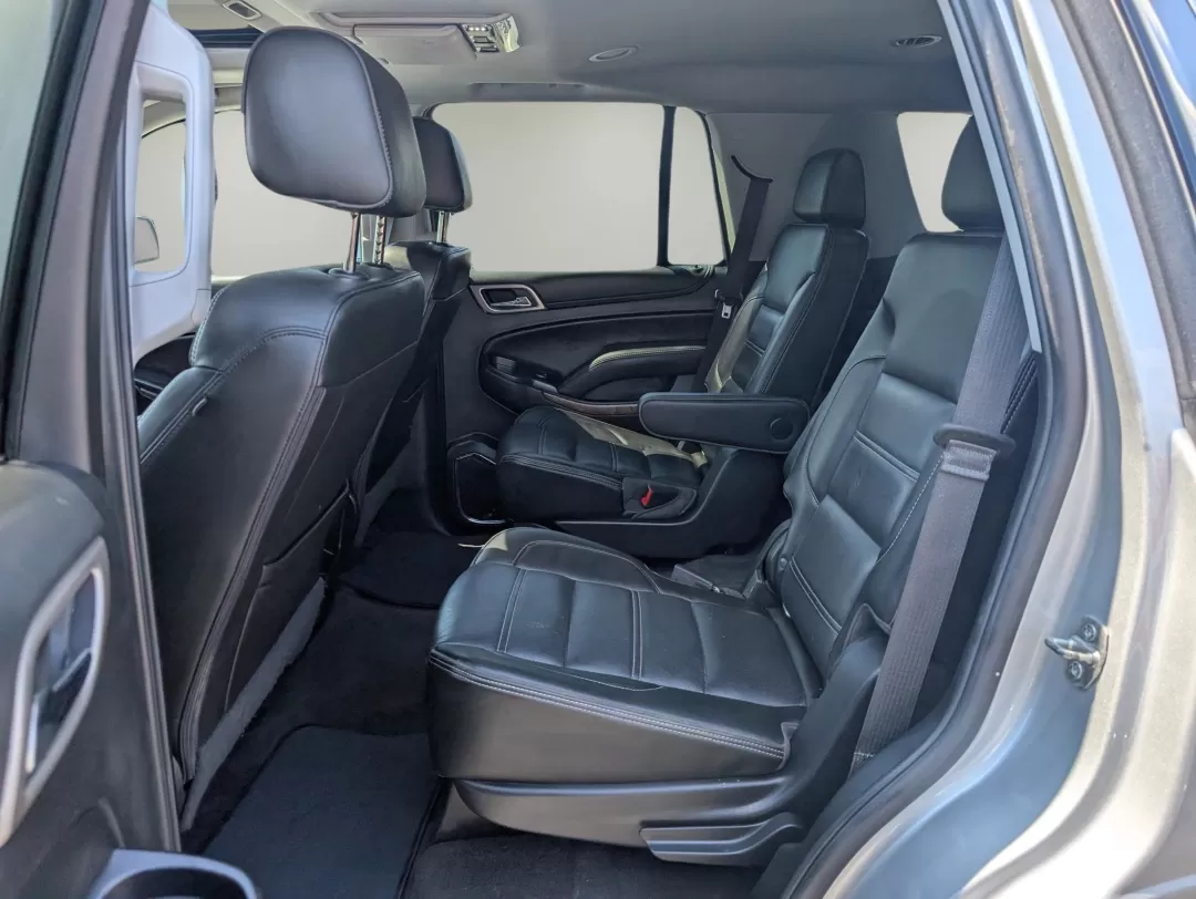 2019 /Jet Black GMC Yukon Denali (1GKS2CKJ8KR) with an Other engine, located at 3959 U.S. 80 W, Phenix City, AL, 36870, (334) 297-4885, 32.469296, -85.135185 - **Find Your Adventure with the 2019 GMC Yukon Denali at Gils Auto!**<br /> <br /> If you're seeking a vehicle that combines luxury, power, and versatility, look no further than our stunning 2019 GMC Yukon Denali, available now at Gils Auto in Phenix City, AL. Perfect for families needing ample space - Photo#11