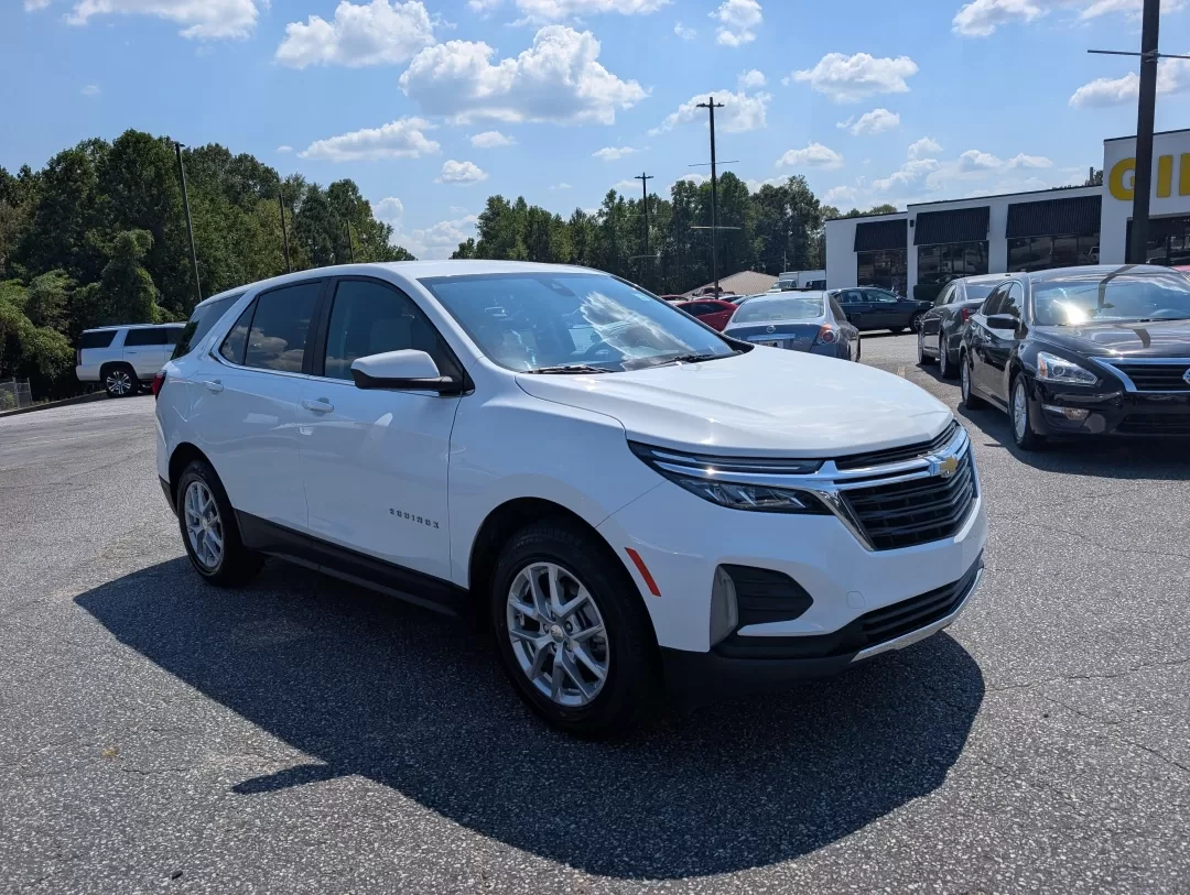 2023 /Medium Ash Gray Chevrolet Equinox LT (3GNAXUEG7PS) with an Other engine, located at 3959 U.S. 80 W, Phenix City, AL, 36870, (334) 297-4885, 32.469296, -85.135185 - 2023 Chevrolet Equinox LT - Photo#2