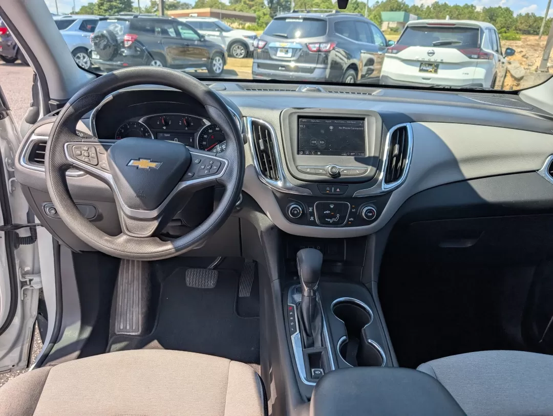 2023 /Medium Ash Gray Chevrolet Equinox LT (3GNAXUEG7PS) with an Other engine, located at 3959 U.S. 80 W, Phenix City, AL, 36870, (334) 297-4885, 32.469296, -85.135185 - 2023 Chevrolet Equinox LT - Photo#11