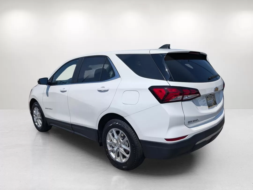 2023 /Medium Ash Gray Chevrolet Equinox LT (3GNAXUEG7PS) with an Other engine, located at 3959 U.S. 80 W, Phenix City, AL, 36870, (334) 297-4885, 32.469296, -85.135185 - **Elevate Your Family Adventures with the 2023 Chevrolet Equinox LT at Gils Auto - Phenix City!**<br /> <br /> Imagine weekends filled with family road trips or daily commutes made comfortable in a versatile and reliable SUV. The 2023 Chevrolet Equinox LT is the perfect vehicle for growing families, - Photo#7