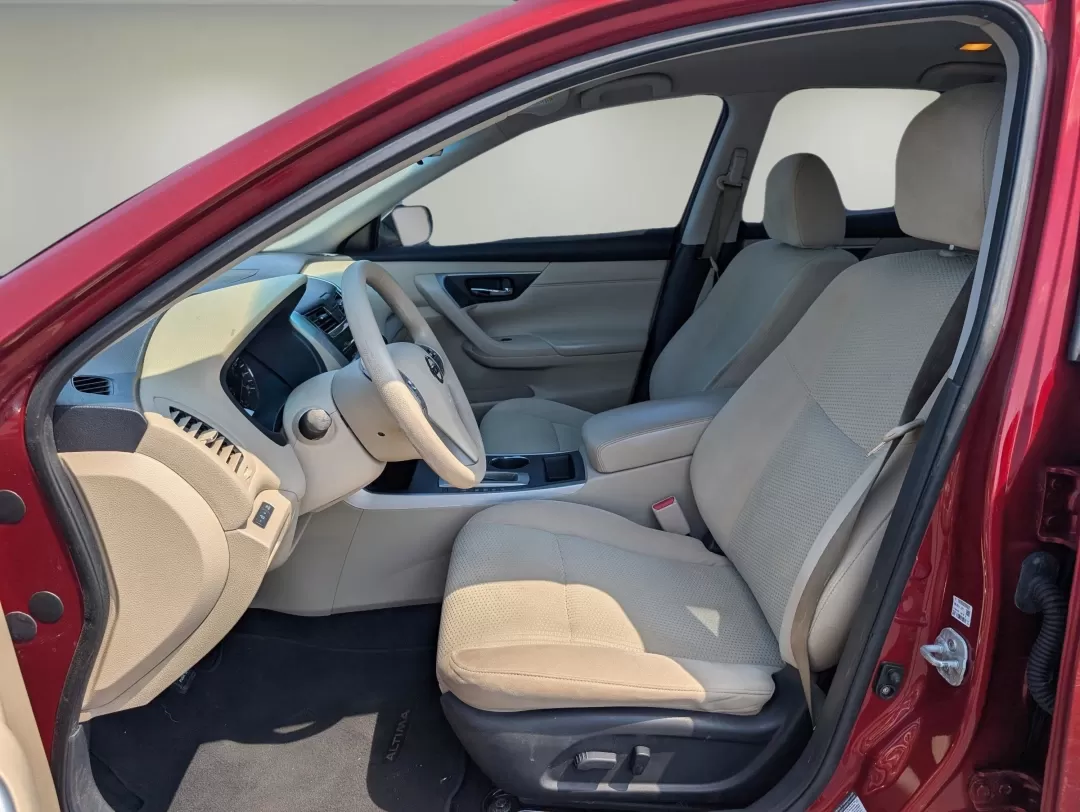 2015 /Beige Nissan Altima 2.5 S (1N4AL3APXFC) with an Other engine, located at 5115 14th Ave., Columbus, GA, 31904, (706) 323-0345, 32.511494, -84.971046 - 2015 Nissan Altima 2.5 S - Photo#9