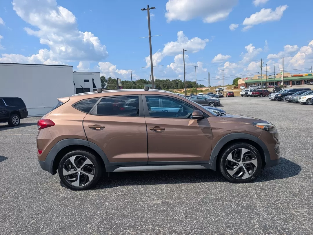 2017 /Beige Hyundai Tucson Sport (KM8J33A27HU) with an Other engine, located at 3959 U.S. 80 W, Phenix City, AL, 36870, (334) 297-4885, 32.469296, -85.135185 - 2017 Hyundai Tucson Sport - Photo#3
