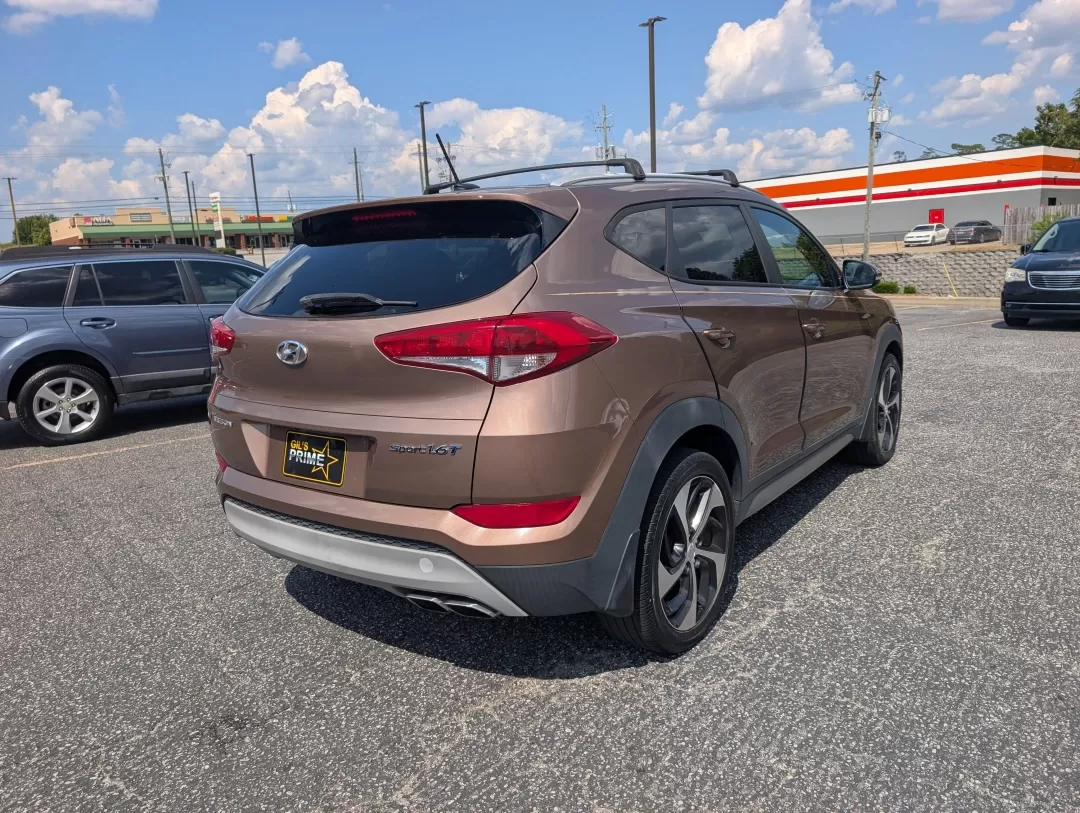 2017 /Beige Hyundai Tucson Sport (KM8J33A27HU) with an Other engine, located at 3959 U.S. 80 W, Phenix City, AL, 36870, (334) 297-4885, 32.469296, -85.135185 - 2017 Hyundai Tucson Sport - Photo#4