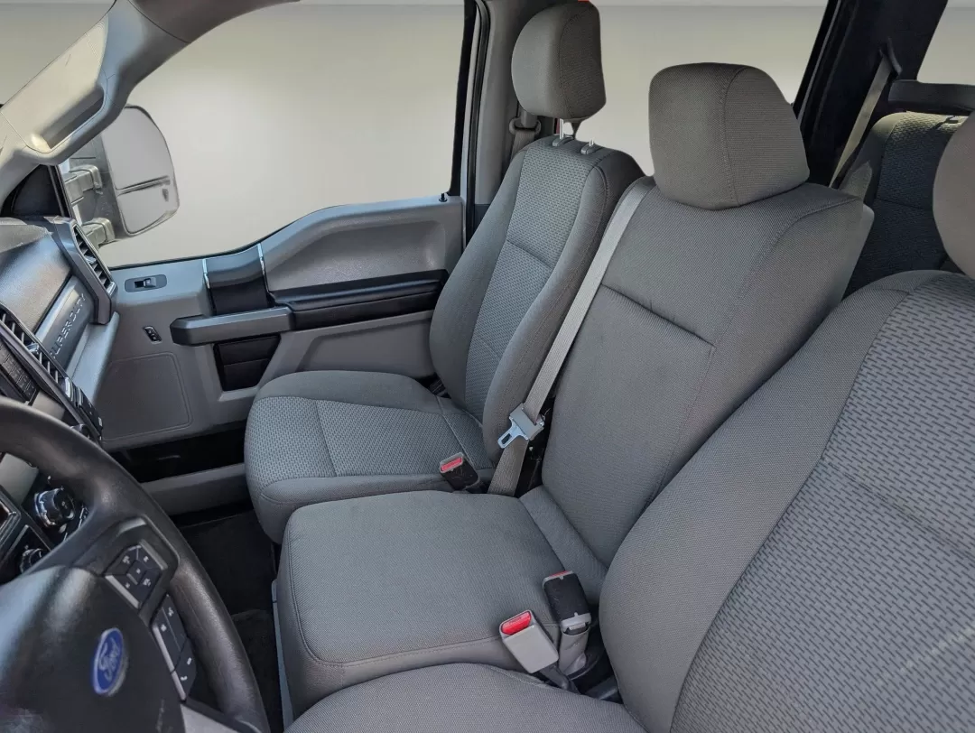 2017 Ford Super Duty F-250 SRW XLT (1FT7W2B61HE) with an Other engine, located at 7000 Northlake Connector, Columbus, GA, 31904, (706) 987-8085, 32.524975, -84.978134 - 2017 Ford Super Duty F-250 SRW XLT - Photo#10