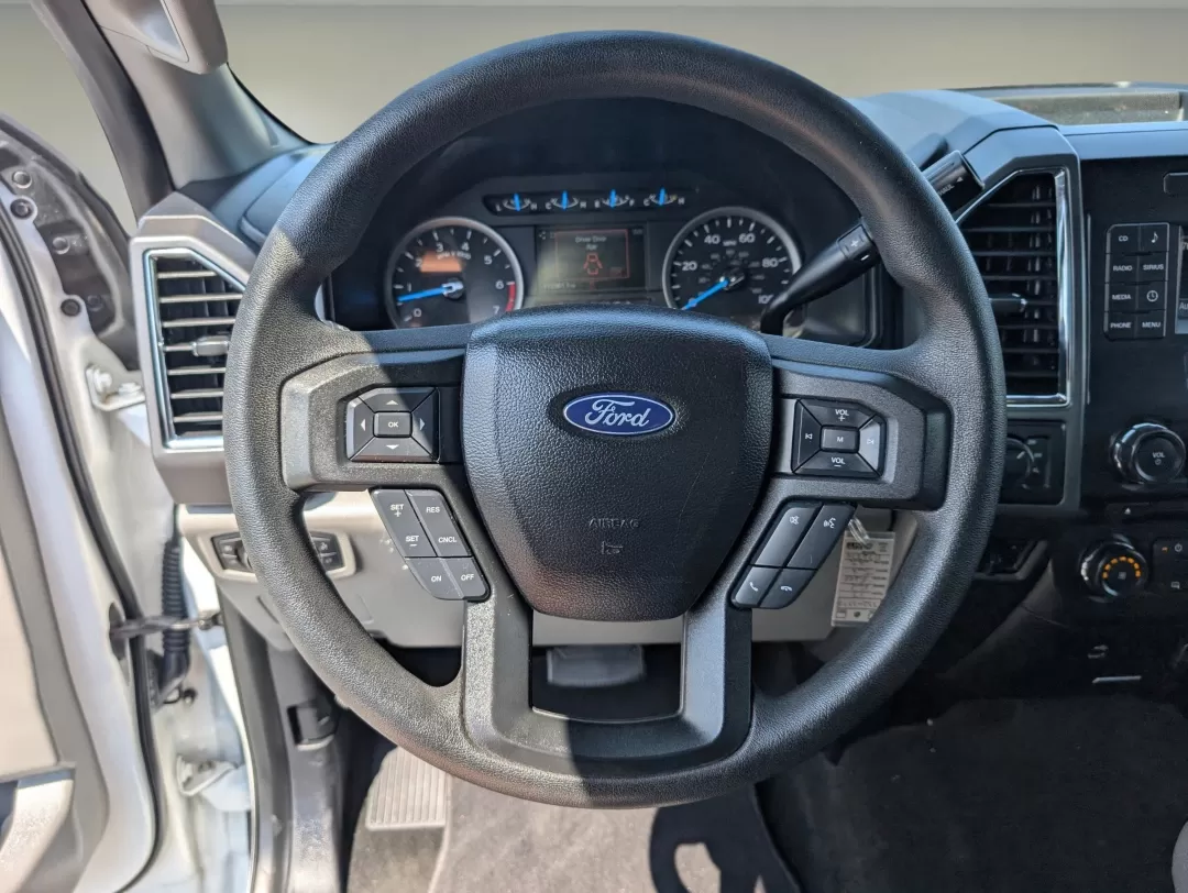 2017 Ford Super Duty F-250 SRW XLT (1FT7W2B61HE) with an Other engine, located at 7000 Northlake Connector, Columbus, GA, 31904, (706) 987-8085, 32.524975, -84.978134 - 2017 Ford Super Duty F-250 SRW XLT - Photo#16