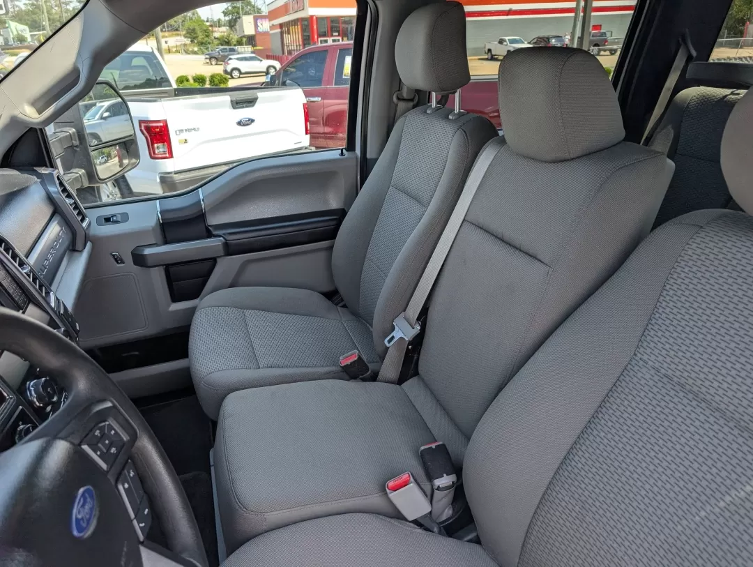 2017 Ford Super Duty F-250 SRW XLT (1FT7W2B61HE) with an Other engine, located at 3959 U.S. 80 W, Phenix City, AL, 36870, (334) 297-4885, 32.469296, -85.135185 - 2017 Ford Super Duty F-250 SRW XLT - Photo#10