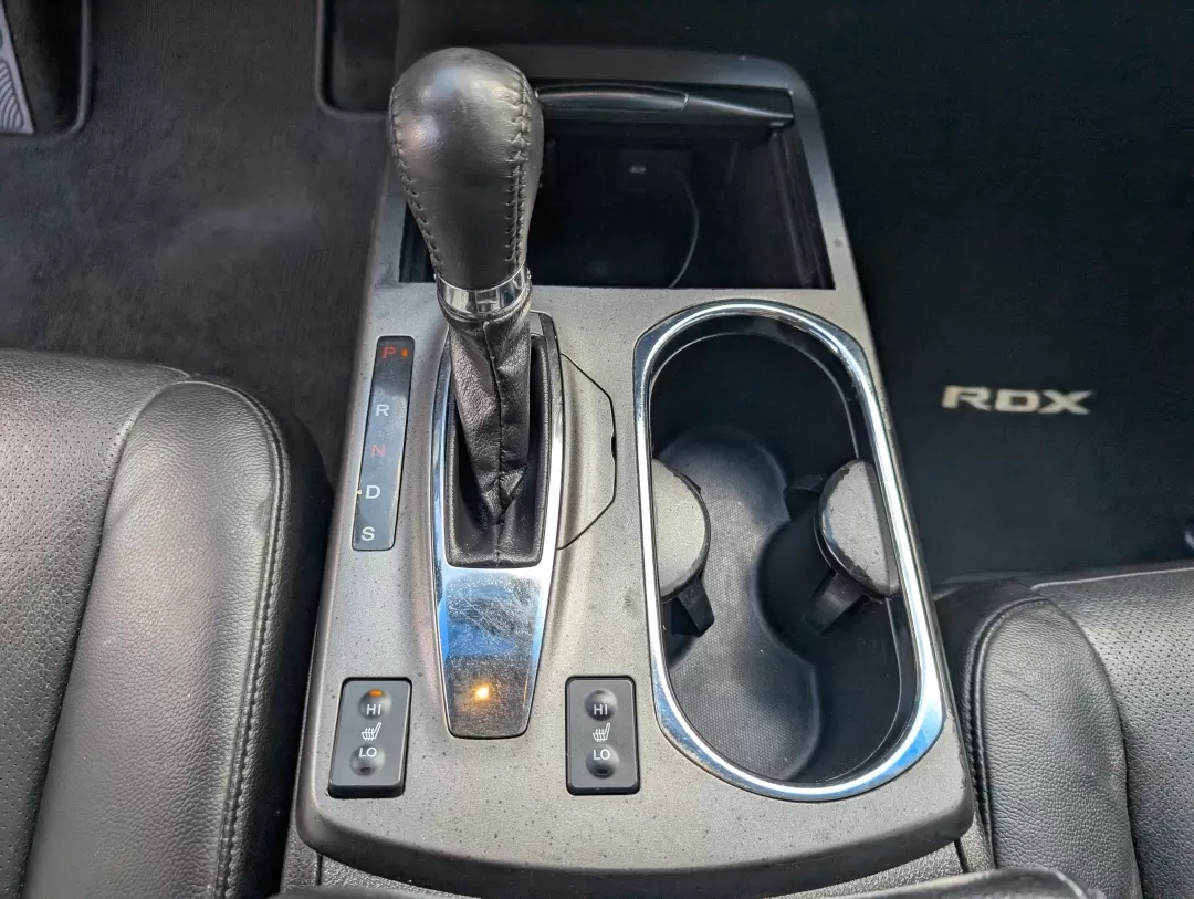 2013 Acura RDX (5J8TB3H36DL) with an Other engine, located at 3959 U.S. 80 W, Phenix City, AL, 36870, (334) 297-4885, 32.469296, -85.135185 - 2013 Acura RDX - Photo#12