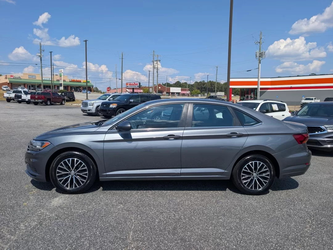 2019 Volkswagen Jetta R-Line (3VWC57BU0KM) with an Other engine, located at 3959 U.S. 80 W, Phenix City, AL, 36870, (334) 297-4885, 32.469296, -85.135185 - 2019 Volkswagen Jetta R-Line - Photo#7