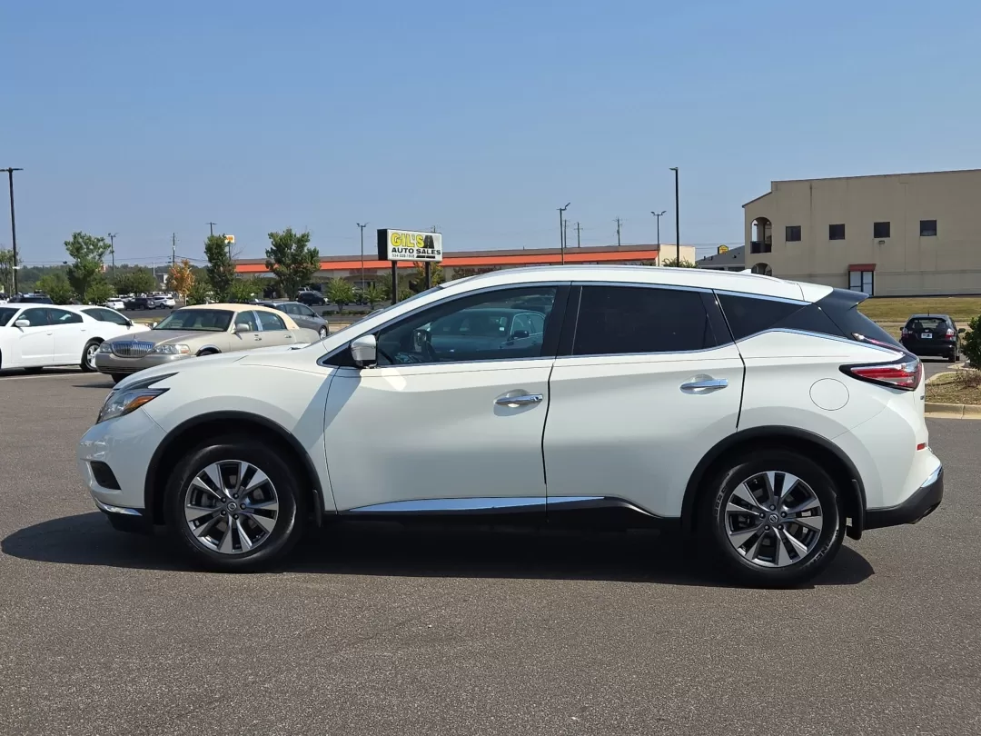 2015 /Black Nissan Murano SL (5N1AZ2MG3FN) with an Other engine, located at 521 Old Farm Lane Rd, Prattville, AL, 36066, (334) 325-1505, 32.482460, -86.416367 - **Discover the Perfect Family SUV: 2015 Nissan Murano SL at Gils Auto in Prattville, AL!**<br /> <br /> Are you in the market for a reliable vehicle that combines comfort, style, and versatility? Look no further than this stunning 2015 Nissan Murano SL, perfect for growing families and weekend adven - Photo#8