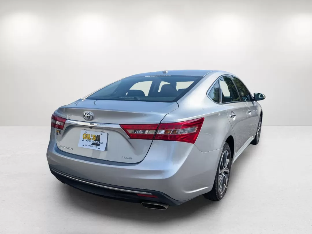 2017 Toyota Avalon XLE (4T1BK1EB9HU) with an Other engine, located at 3959 U.S. 80 W, Phenix City, AL, 36870, (334) 297-4885, 32.469296, -85.135185 - 2017 Toyota Avalon XLE - Photo#4