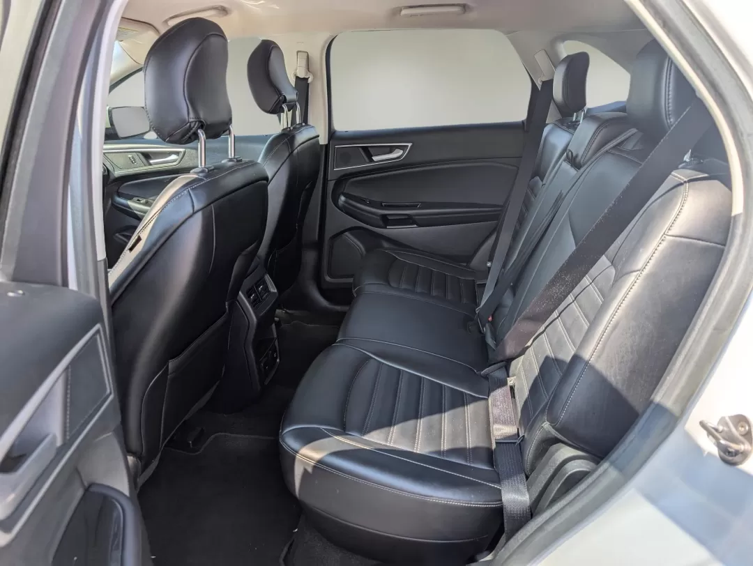 2019 Ford Edge SEL (2FMPK3J99KB) with an Other engine, located at 3959 U.S. 80 W, Phenix City, AL, 36870, (334) 297-4885, 32.469296, -85.135185 - Are you in the market for a versatile SUV that enhances your daily commute while accommodating weekend adventures? Look no further! At Gils Auto, located at 3959 U.S. 80 W, Phenix City, AL 36870, we proudly present this stunning 2019 Ford Edge SEL. With a perfect blend of style, comfort, and advance - Photo#11