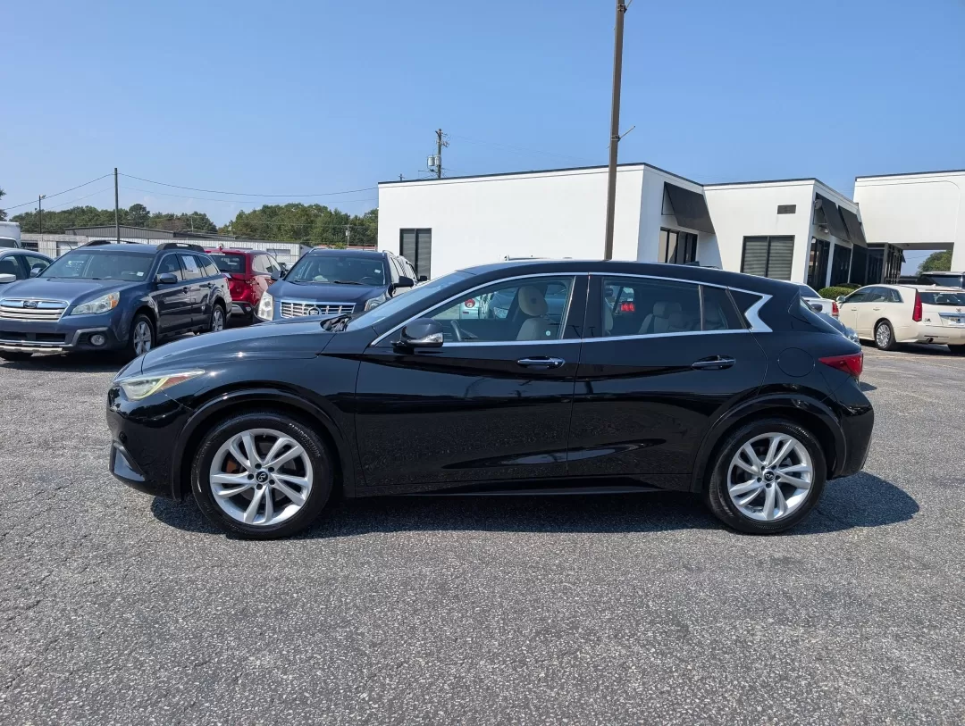 2018 /Wheat Infiniti QX30 Luxury (SJKCH5CPXJA) with an Other engine, located at 3959 U.S. 80 W, Phenix City, AL, 36870, (334) 297-4885, 32.469296, -85.135185 - **Upgrade Your Lifestyle with the 2018 Infiniti QX30 Luxury SUV: Perfect for Every Journey!**<br /> <br /> At Gils Auto, located at 3959 U.S. 80 W in Phenix City, AL, we understand the importance of finding a vehicle that fits your lifestyle perfectly. Whether you're a growing family in need of extr - Photo#7