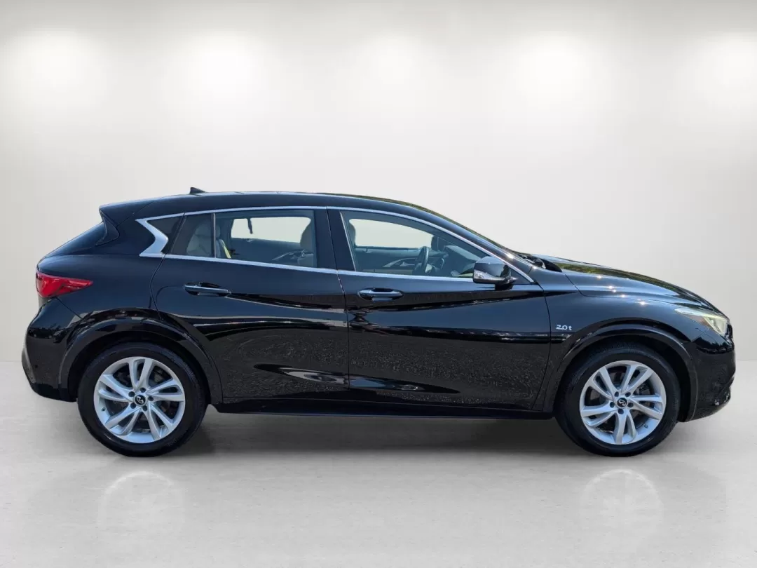 2018 /Wheat Infiniti QX30 Luxury (SJKCH5CPXJA) with an Other engine, located at 3959 U.S. 80 W, Phenix City, AL, 36870, (334) 297-4885, 32.469296, -85.135185 - **Upgrade Your Lifestyle with the 2018 Infiniti QX30 Luxury SUV: Perfect for Every Journey!**<br /> <br /> At Gils Auto, located at 3959 U.S. 80 W in Phenix City, AL, we understand the importance of finding a vehicle that fits your lifestyle perfectly. Whether you're a growing family in need of extr - Photo#4