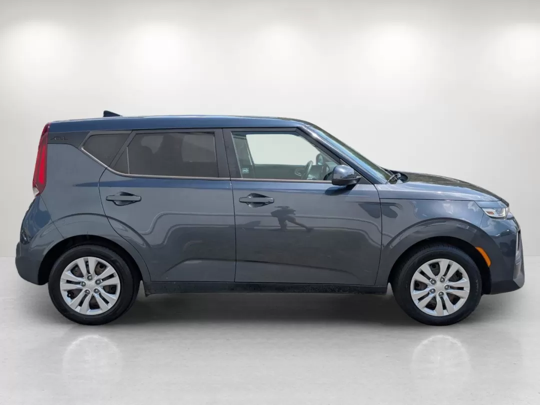 2020 /Black Kia Soul LX (KNDJ23AU7L7) with an Other engine, located at 7000 Northlake Connector, Columbus, GA, 31904, (706) 987-8085, 32.524975, -84.978134 - 2020 Kia Soul LX - Photo#3