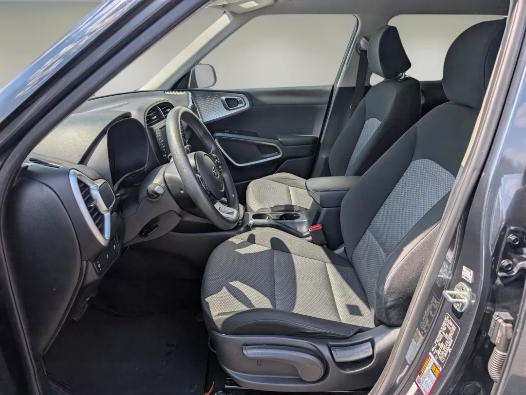 2020 /Black Kia Soul LX (KNDJ23AU7L7) with an Other engine, located at 7000 Northlake Connector, Columbus, GA, 31904, (706) 987-8085, 32.524975, -84.978134 - 2020 Kia Soul LX - Photo#9