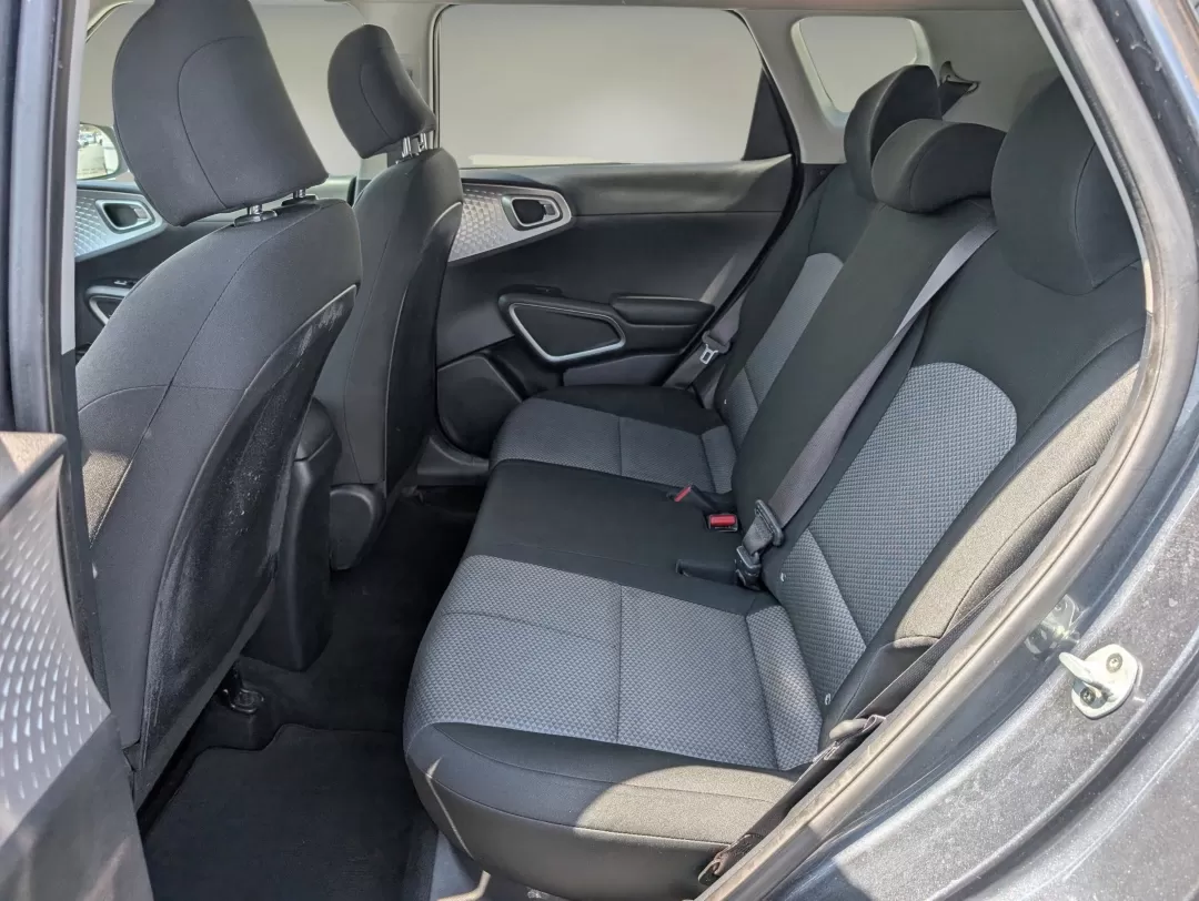 2020 /Black Kia Soul LX (KNDJ23AU7L7) with an Other engine, located at 7000 Northlake Connector, Columbus, GA, 31904, (706) 987-8085, 32.524975, -84.978134 - 2020 Kia Soul LX - Photo#10