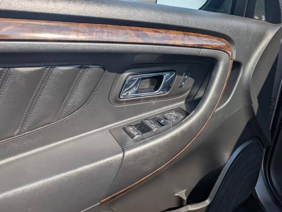 2013 Ford Taurus Limited (1FAHP2F89DG) with an Other engine, located at 3959 U.S. 80 W, Phenix City, AL, 36870, (334) 297-4885, 32.469296, -85.135185 - 2013 Ford Taurus Limited - Photo#8