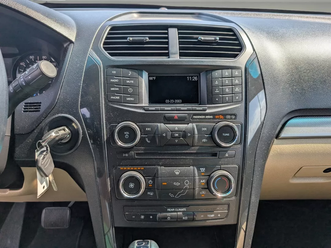 2016 Ford Explorer Base (1FM5K7BH3GG) with an Other engine, located at 3959 U.S. 80 W, Phenix City, AL, 36870, (334) 297-4885, 32.469296, -85.135185 - 2016 Ford Explorer Base - Photo#13