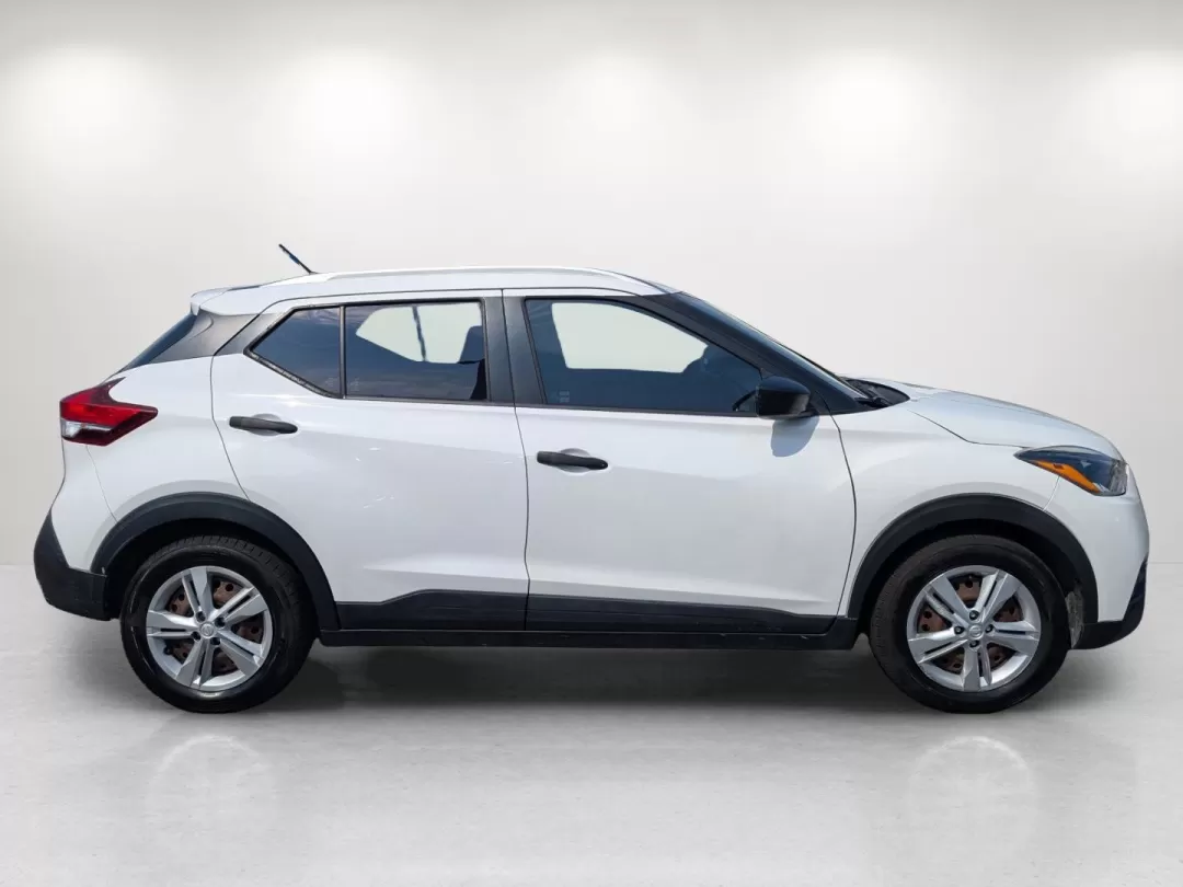 2019 /Charcoal Nissan Kicks S (3N1CP5CU2KL) with an Other engine, located at 3959 U.S. 80 W, Phenix City, AL, 36870, (334) 297-4885, 32.469296, -85.135185 - 2019 Nissan Kicks S - Photo#3