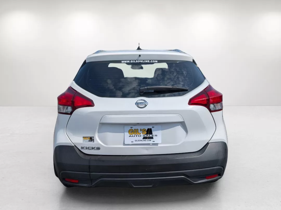 2019 /Charcoal Nissan Kicks S (3N1CP5CU2KL) with an Other engine, located at 3959 U.S. 80 W, Phenix City, AL, 36870, (334) 297-4885, 32.469296, -85.135185 - 2019 Nissan Kicks S - Photo#5