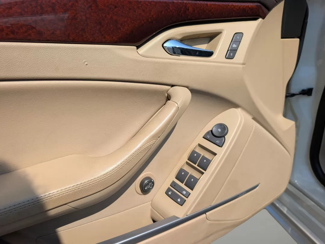 2012 /Cashmere/Cocoa Cadillac CTS Wagon Luxury (1G6DE8E58C0) with an Other engine, located at 1430 Gateway Drive, Opelika, AL, 36801, (334) 239-0944, 32.637871, -85.409790 - 2012 Cadillac CTS Wagon Luxury - Photo#8