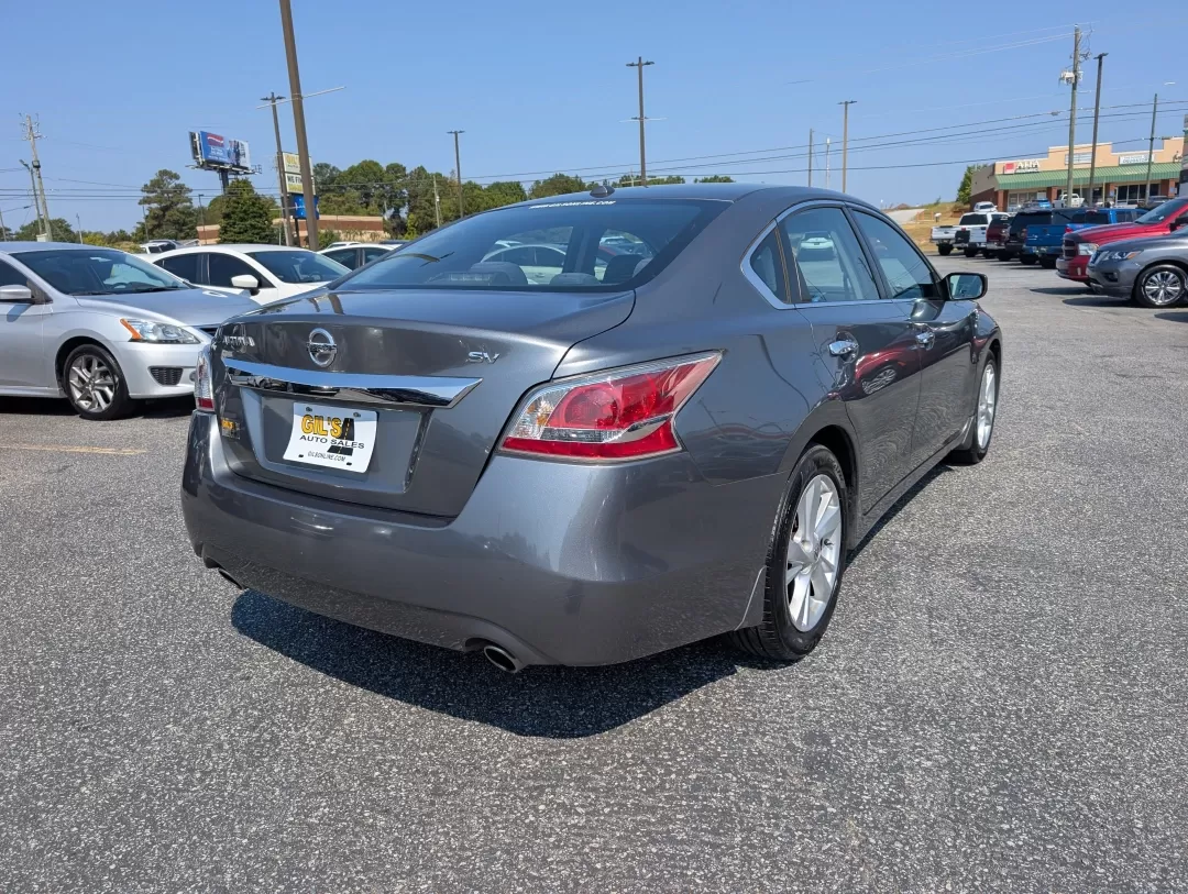 2015 /Charcoal Nissan Altima 2.5 SV (1N4AL3AP6FC) with an Other engine, located at 3959 U.S. 80 W, Phenix City, AL, 36870, (334) 297-4885, 32.469296, -85.135185 - **Elevate Your Daily Drive with the 2015 Nissan Altima 2.5 SV at Gils Auto Perfect for Commuters and Families Alike!**<br /> <br /> Are you tired of your daily commute, longing for a vehicle that combines style, comfort, and reliability? Look no further! The 2015 Nissan Altima 2.5 SV available at G - Photo#4