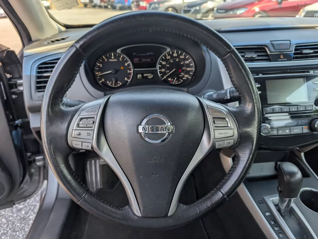 2015 /Charcoal Nissan Altima 2.5 SV (1N4AL3AP6FC) with an Other engine, located at 3959 U.S. 80 W, Phenix City, AL, 36870, (334) 297-4885, 32.469296, -85.135185 - **Elevate Your Daily Drive with the 2015 Nissan Altima 2.5 SV at Gils Auto Perfect for Commuters and Families Alike!**<br /> <br /> Are you tired of your daily commute, longing for a vehicle that combines style, comfort, and reliability? Look no further! The 2015 Nissan Altima 2.5 SV available at G - Photo#15