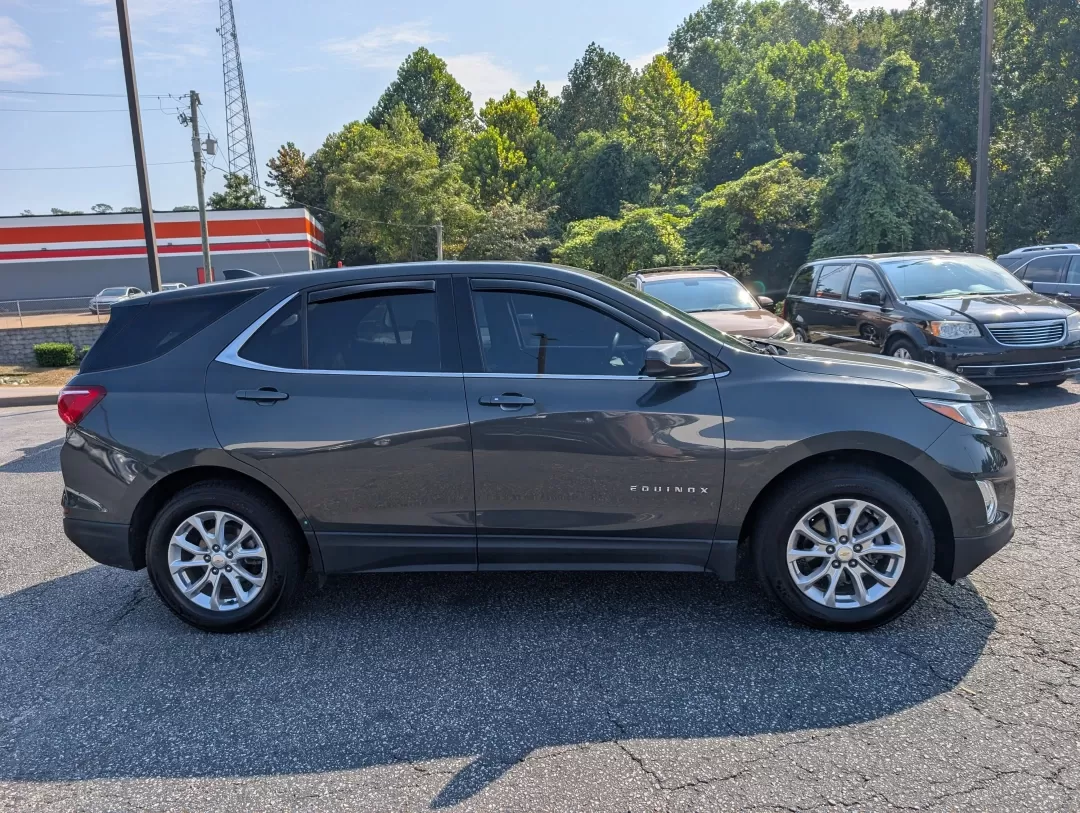 2020 /Jet Black Chevrolet Equinox LT (2GNAXKEV2L6) with an Other engine, located at 3959 U.S. 80 W, Phenix City, AL, 36870, (334) 297-4885, 32.469296, -85.135185 - **Explore New Horizons in the 2020 Chevrolet Equinox LT Perfect for Your Next Adventure!**<br /> <br /> Are you ready to elevate your daily commute or embark on weekend getaways? The 2020 Chevrolet Equinox LT is the ultimate SUV for those seeking comfort, versatility, and style. With its spacious i - Photo#3