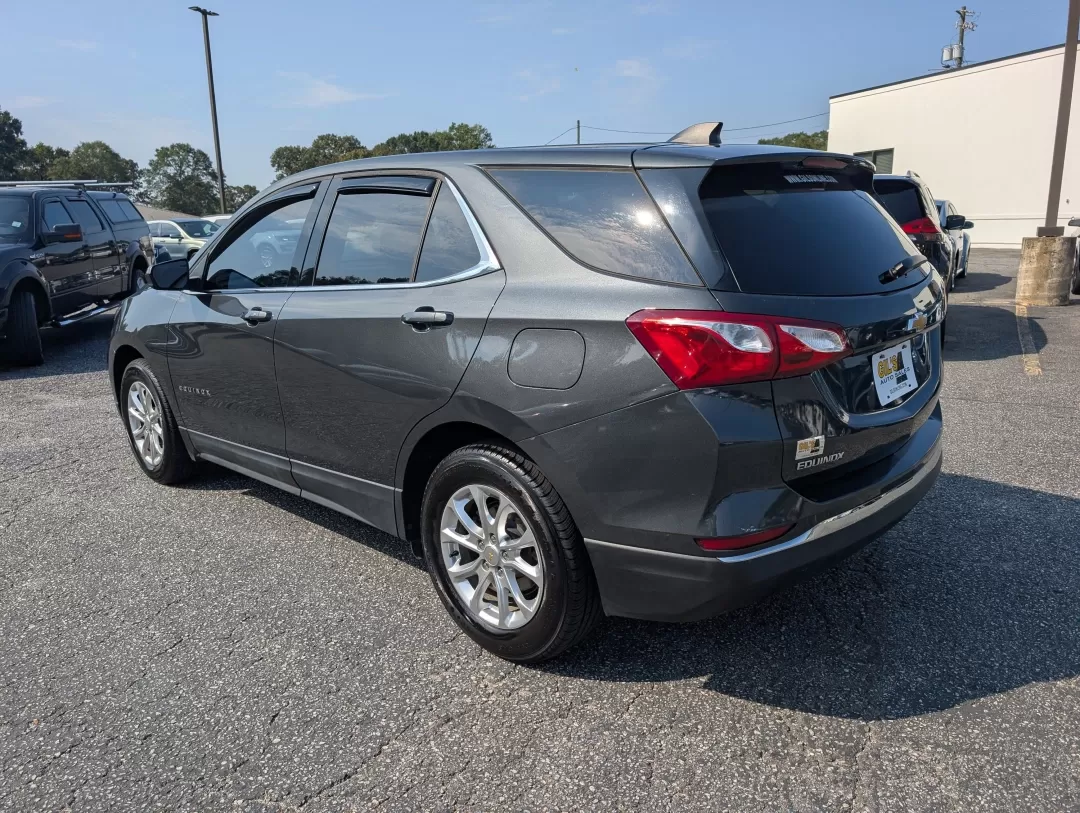 2020 /Jet Black Chevrolet Equinox LT (2GNAXKEV2L6) with an Other engine, located at 3959 U.S. 80 W, Phenix City, AL, 36870, (334) 297-4885, 32.469296, -85.135185 - **Explore New Horizons in the 2020 Chevrolet Equinox LT Perfect for Your Next Adventure!**<br /> <br /> Are you ready to elevate your daily commute or embark on weekend getaways? The 2020 Chevrolet Equinox LT is the ultimate SUV for those seeking comfort, versatility, and style. With its spacious i - Photo#6