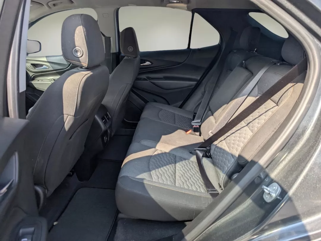 2020 /Jet Black Chevrolet Equinox LT (2GNAXKEV2L6) with an Other engine, located at 3959 U.S. 80 W, Phenix City, AL, 36870, (334) 297-4885, 32.469296, -85.135185 - **Explore New Horizons in the 2020 Chevrolet Equinox LT Perfect for Your Next Adventure!**<br /> <br /> Are you ready to elevate your daily commute or embark on weekend getaways? The 2020 Chevrolet Equinox LT is the ultimate SUV for those seeking comfort, versatility, and style. With its spacious i - Photo#11