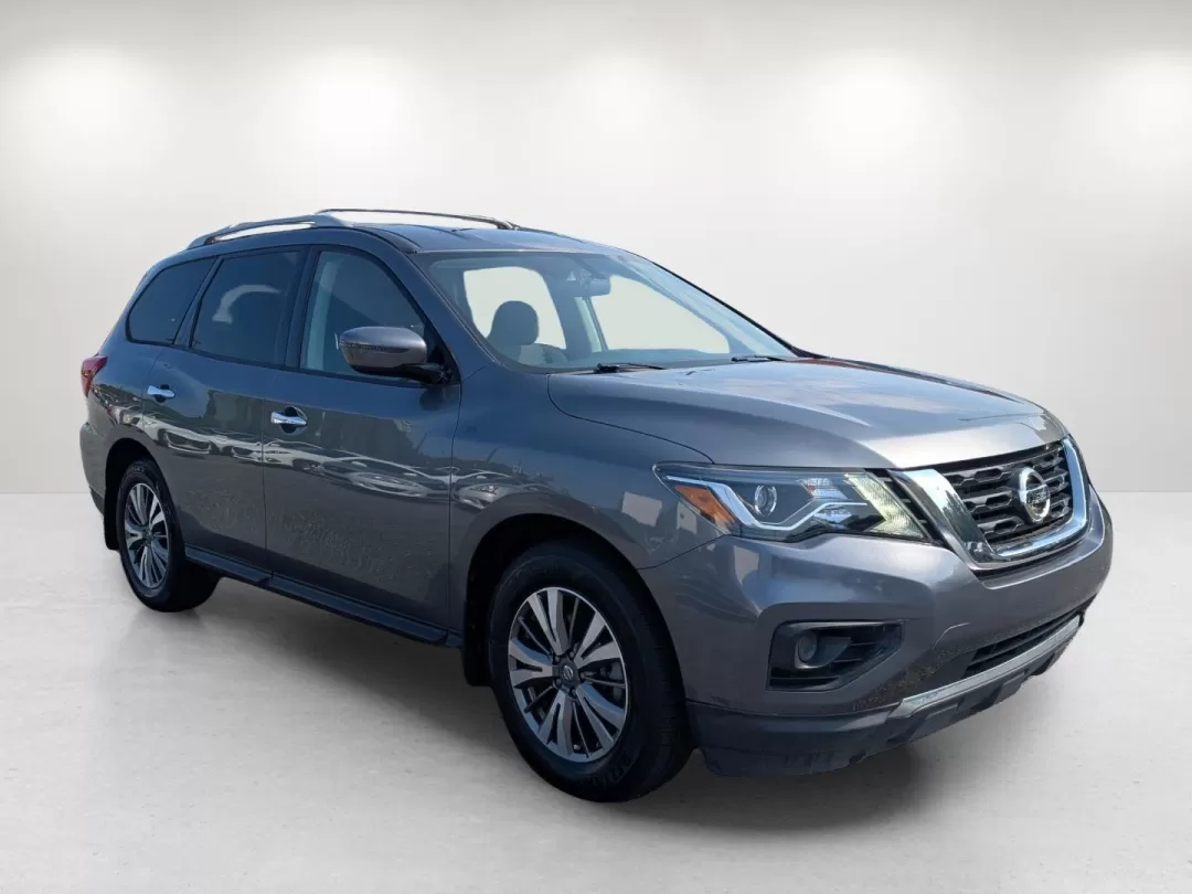 2019 /Charcoal Nissan Pathfinder S (5N1DR2MN5KC) with an Other engine, located at 3959 U.S. 80 W, Phenix City, AL, 36870, (334) 297-4885, 32.469296, -85.135185 - 2019 Nissan Pathfinder S - Photo#2