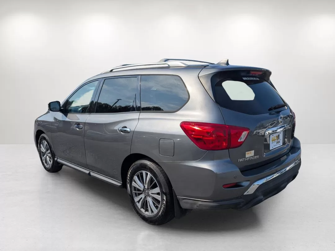 2019 /Charcoal Nissan Pathfinder S (5N1DR2MN5KC) with an Other engine, located at 3959 U.S. 80 W, Phenix City, AL, 36870, (334) 297-4885, 32.469296, -85.135185 - 2019 Nissan Pathfinder S - Photo#6
