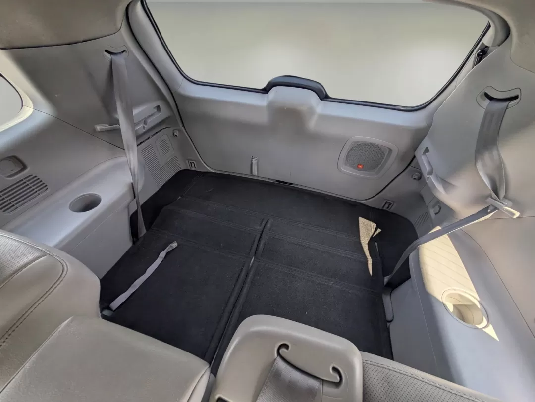 2013 Toyota Highlander Limited (5TDYK3EH3DS) with an Other engine, located at 5115 14th Ave., Columbus, GA, 31904, (706) 323-0345, 32.511494, -84.971046 - **Adventure Awaits with the 2013 Toyota Highlander Limited Perfect for Families and Road Trips!**<br /> <br /> Are you ready to elevate your family adventures or daily commutes with a vehicle that combines reliability, comfort, and style? Look no further than this stunning 2013 Toyota Highlander Li - Photo#11