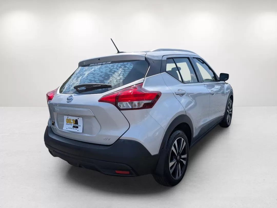 2019 /Charcoal Nissan Kicks SV (3N1CP5CU5KL) with an Other engine, located at 1430 Gateway Drive, Opelika, AL, 36801, (334) 239-0944, 32.637871, -85.409790 - 2019 Nissan Kicks SV - Photo#4