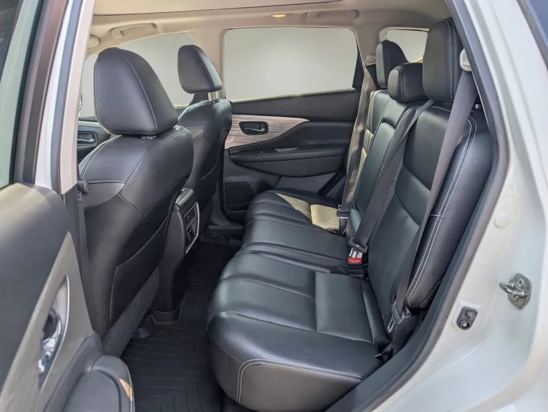 2017 /Graphite Nissan Murano SL (5N1AZ2MH1HN) with an Other engine, located at 3959 U.S. 80 W, Phenix City, AL, 36870, (334) 297-4885, 32.469296, -85.135185 - 2017 Nissan Murano SL - Photo#9