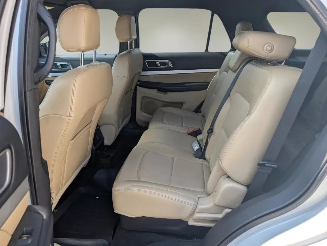 2016 Ford Explorer XLT (1FM5K7D87GG) with an Other engine, located at 3959 U.S. 80 W, Phenix City, AL, 36870, (334) 297-4885, 32.469296, -85.135185 - 2016 Ford Explorer XLT - Photo#10