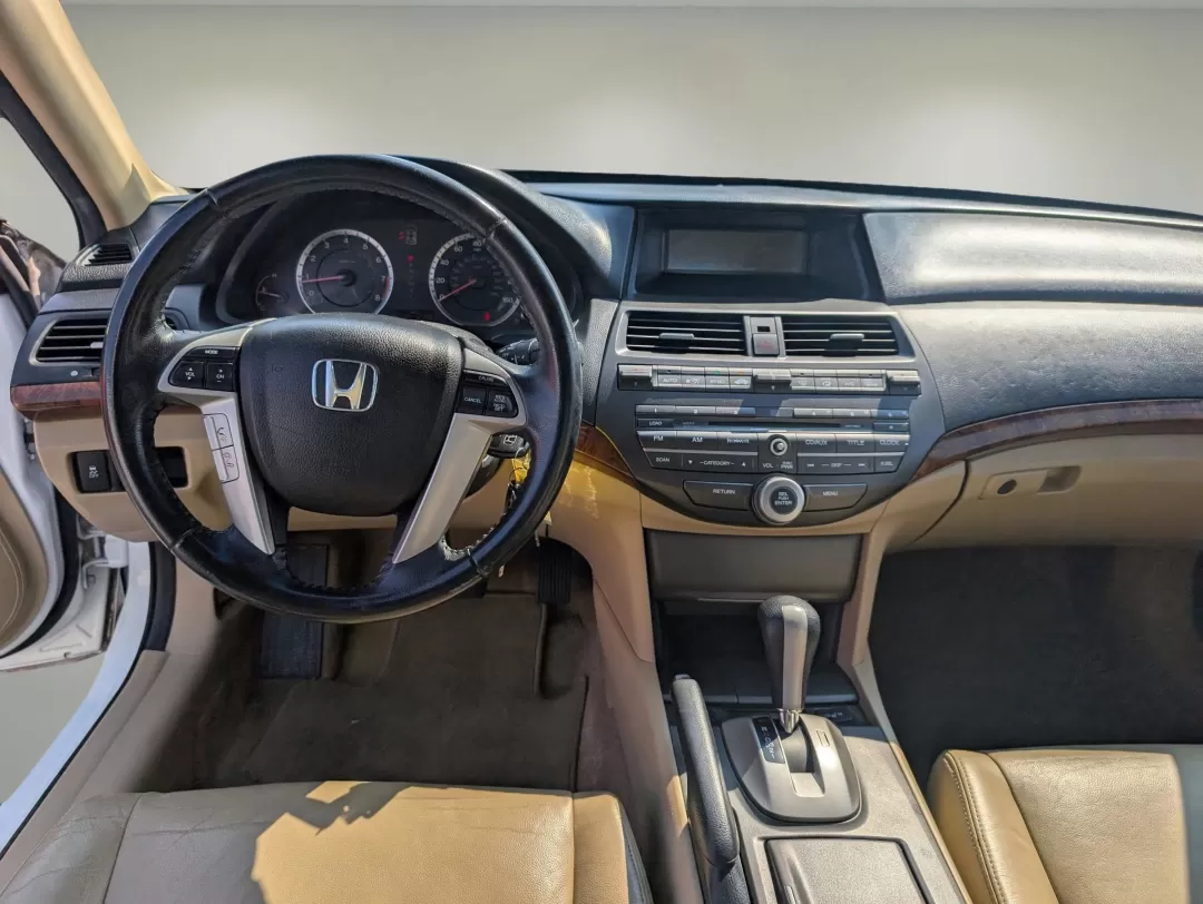 2011 Honda Accord Sdn EX-L (5KBCP3F85BB) with an Other engine, located at 3959 U.S. 80 W, Phenix City, AL, 36870, (334) 297-4885, 32.469296, -85.135185 - 2011 Honda Accord Sdn EX-L - Photo#11