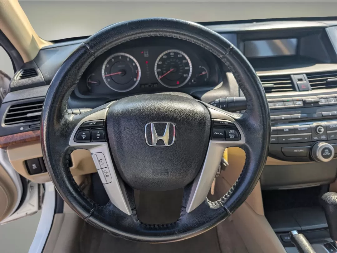 2011 Honda Accord Sdn EX-L (5KBCP3F85BB) with an Other engine, located at 3959 U.S. 80 W, Phenix City, AL, 36870, (334) 297-4885, 32.469296, -85.135185 - 2011 Honda Accord Sdn EX-L - Photo#15