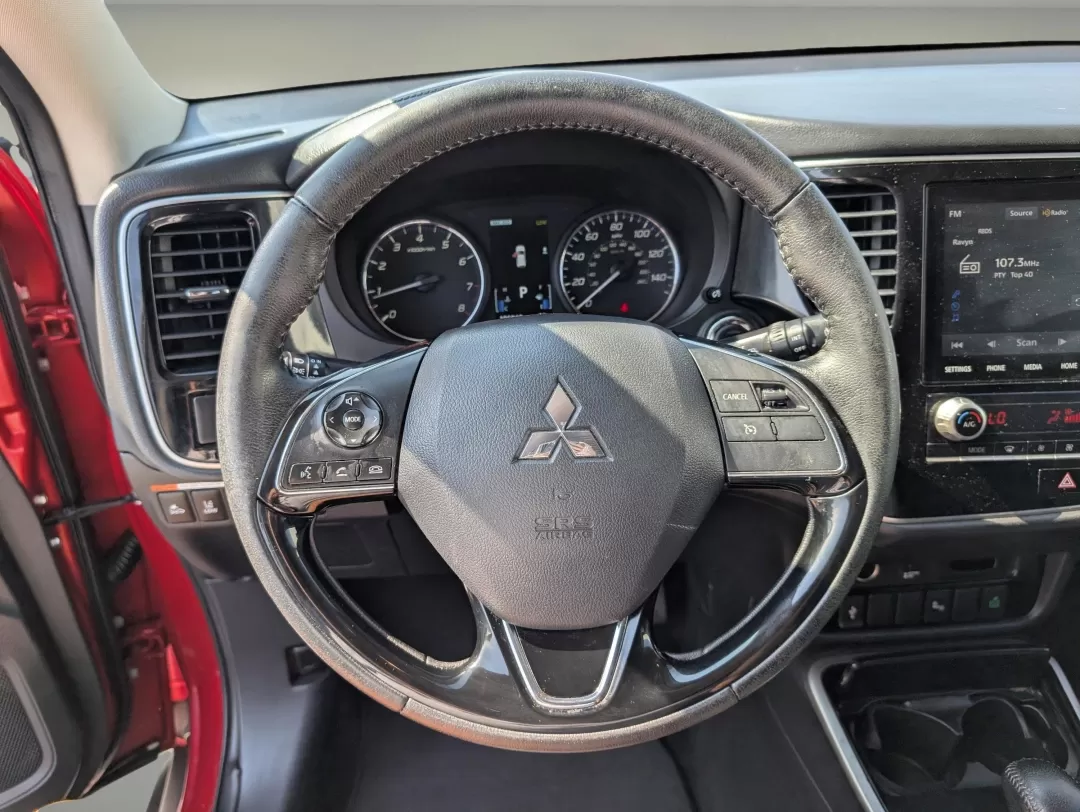 2020 Mitsubishi Outlander SEL (JA4AZ3A32LZ) with an Other engine, located at 1430 Gateway Drive, Opelika, AL, 36801, (334) 239-0944, 32.637871, -85.409790 - 2020 Mitsubishi Outlander SEL - Photo#16