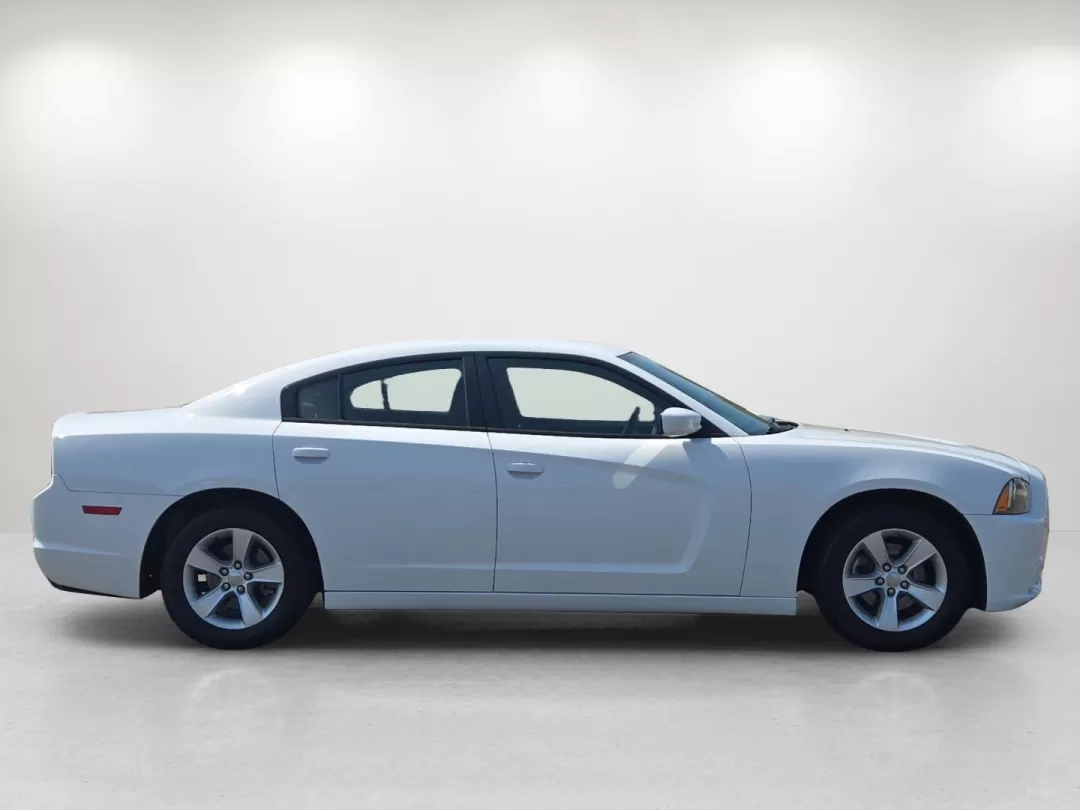 2014 /Black Dodge Charger SE (2C3CDXBG6EH) with an Other engine, located at 521 Old Farm Lane Rd, Prattville, AL, 36066, (334) 325-1505, 32.482460, -86.416367 - 2014 Dodge Charger SE - Photo#4