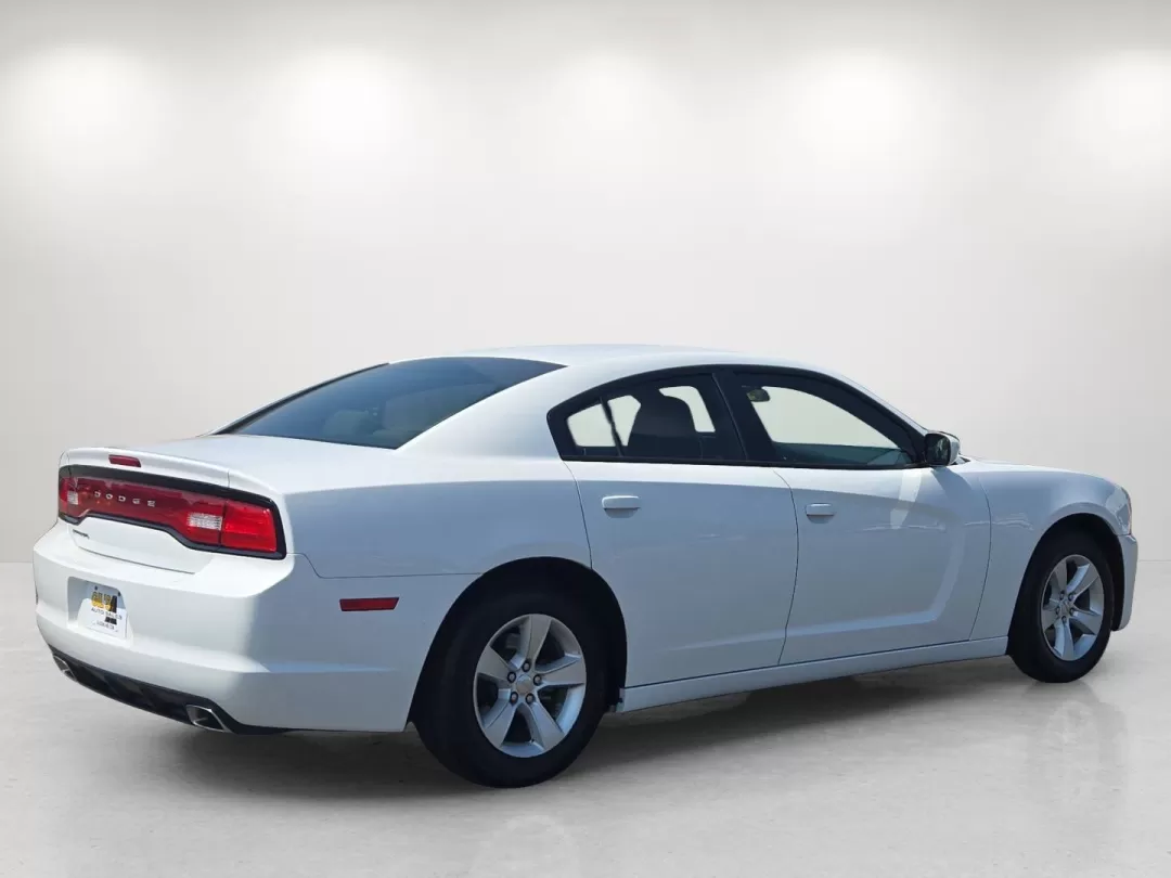 2014 /Black Dodge Charger SE (2C3CDXBG6EH) with an Other engine, located at 521 Old Farm Lane Rd, Prattville, AL, 36066, (334) 325-1505, 32.482460, -86.416367 - 2014 Dodge Charger SE - Photo#5