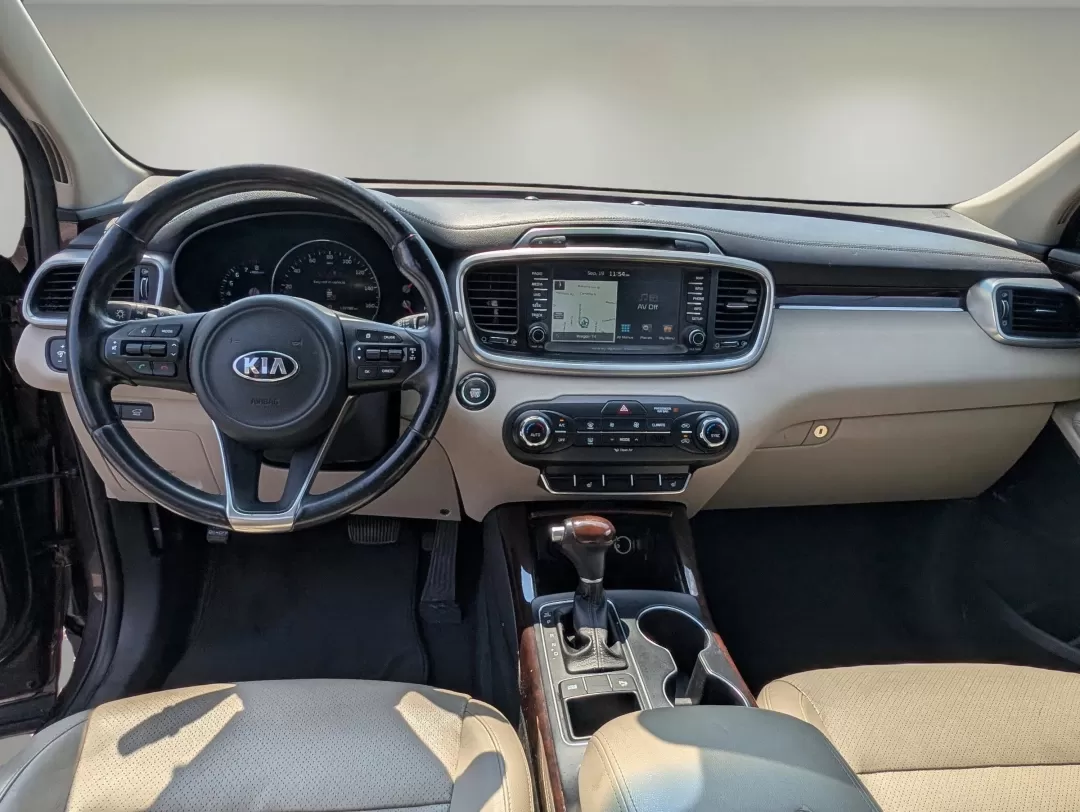 2016 /Stone Beige Kia Sorento EX (5XYPH4A10GG) with an Other engine, located at 3959 U.S. 80 W, Phenix City, AL, 36870, (334) 297-4885, 32.469296, -85.135185 - 2016 Kia Sorento EX - Photo#11