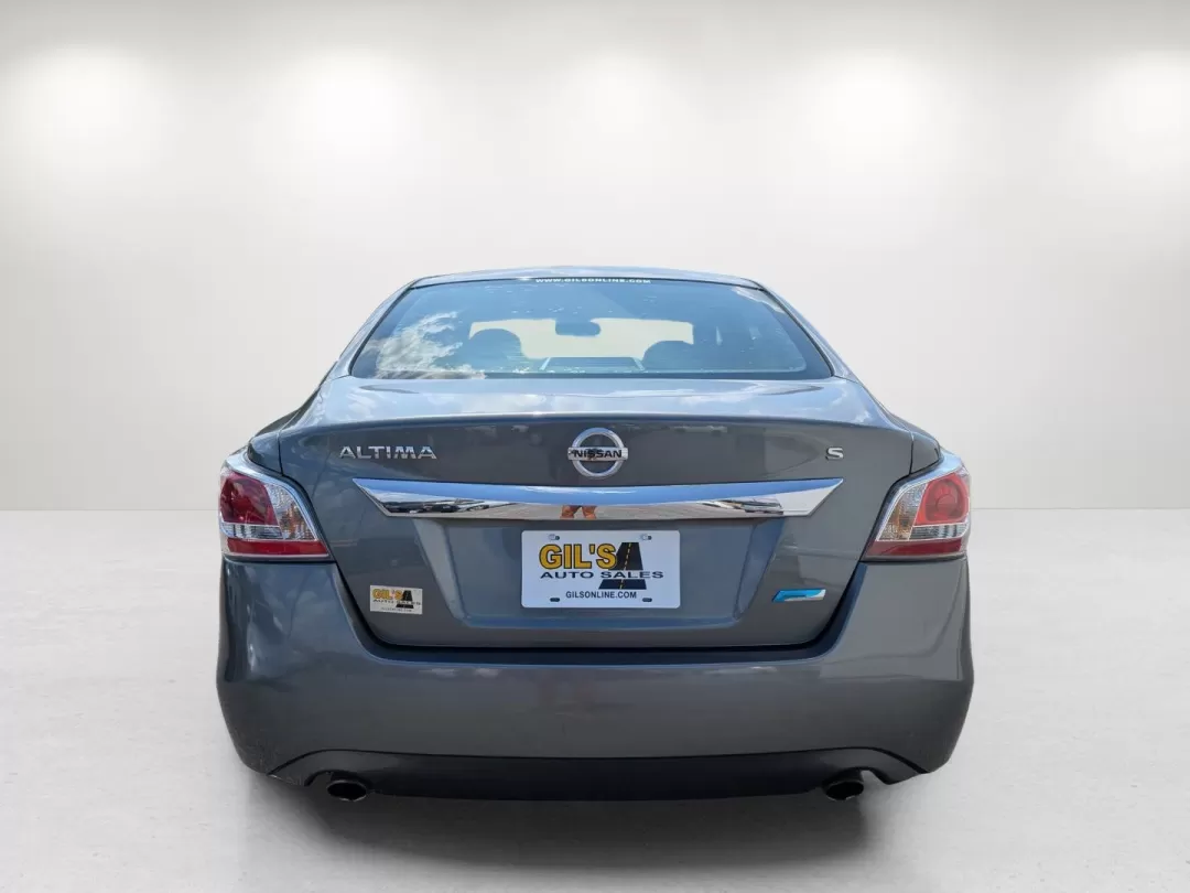 2014 /Charcoal Nissan Altima 2.5 S (1N4AL3AP9EN) with an Other engine, located at 3959 U.S. 80 W, Phenix City, AL, 36870, (334) 297-4885, 32.469296, -85.135185 - **Embrace the Journey with the 2014 Nissan Altima 2.5 S Perfect for Everyday Adventures!**<br /> <br /> Looking for a reliable vehicle that fits seamlessly into your busy lifestyle? The 2014 Nissan Altima 2.5 S is your ideal companion for daily commutes, weekend road trips, and everything in betwee - Photo#5