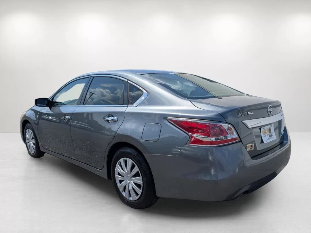 2014 /Charcoal Nissan Altima 2.5 S (1N4AL3AP9EN) with an Other engine, located at 3959 U.S. 80 W, Phenix City, AL, 36870, (334) 297-4885, 32.469296, -85.135185 - **Embrace the Journey with the 2014 Nissan Altima 2.5 S Perfect for Everyday Adventures!**<br /> <br /> Looking for a reliable vehicle that fits seamlessly into your busy lifestyle? The 2014 Nissan Altima 2.5 S is your ideal companion for daily commutes, weekend road trips, and everything in betwee - Photo#6